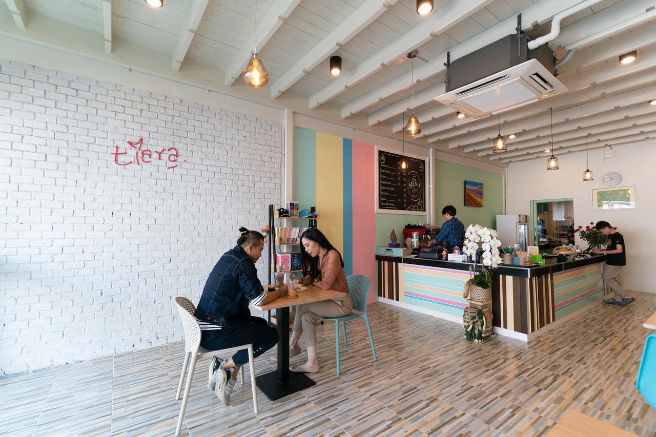 H2B Hostel Phuket ภายนอก รูปภาพ